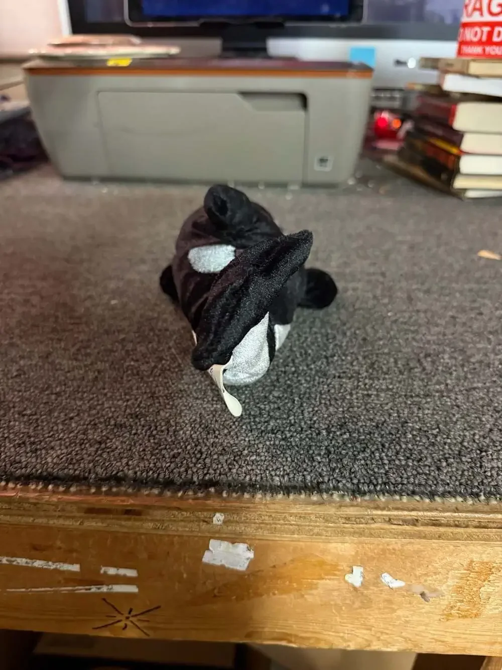 SeaWorld Shamu Killer Whale Plush Stuffed Animal